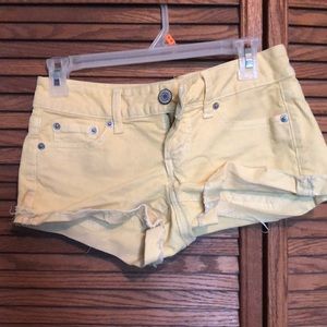 Light yellow American Eagle corduroy shorts